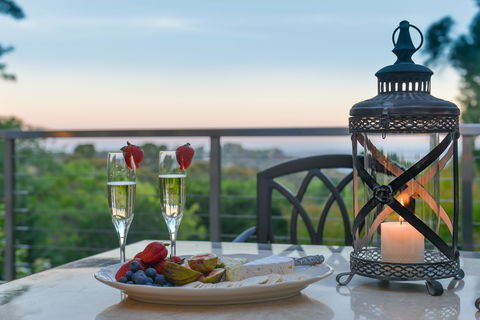 Chatelaine Valley Views - Accommodation in Surfers Paradise 0