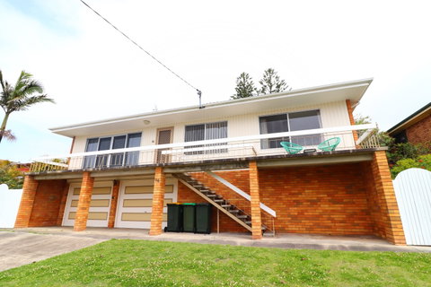 Coastal Horizons At Caves Beach - Accommodation in Surfers Paradise 1