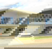 Mare E Amici - Accommodation in Surfers Paradise