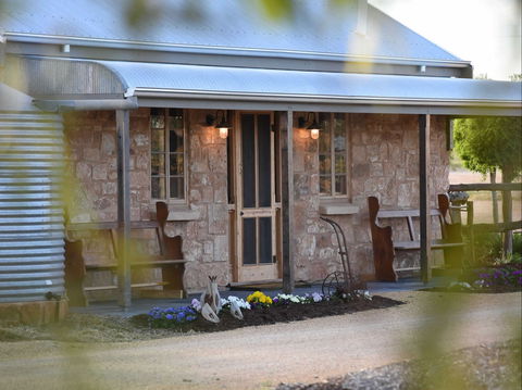 Riverline Cottage - Accommodation in Surfers Paradise 0