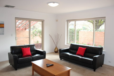 Adelaide Serviced Accommodation - Childers House - Accommodation in Surfers Paradise 0