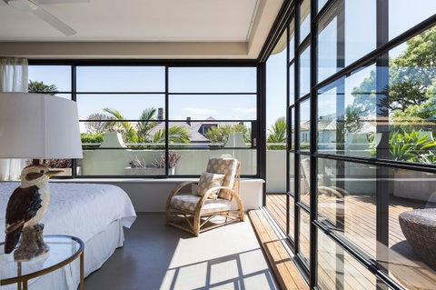 Camp Cove Beach Haven - Accommodation in Surfers Paradise 0