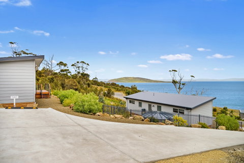 Chill Tasmania - Accommodation in Surfers Paradise 0