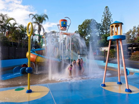 Discovery Parks - Emerald Beach - Accommodation in Surfers Paradise 2