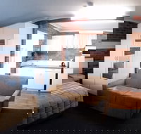 Tally Ho Motor Inn - Accommodation in Surfers Paradise