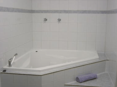 Albany Apartments - Accommodation in Surfers Paradise 1