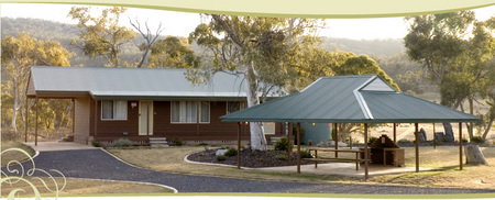Snowy Mountains Alpine Cottages - Accommodation in Surfers Paradise 0