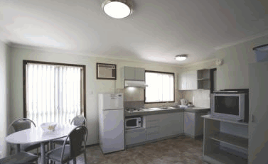 Coogee Beach Holiday Park - Aspen Parks - Accommodation in Surfers Paradise 1