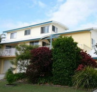 Angourie Waves - Accommodation in Surfers Paradise