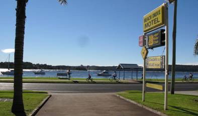 Bimbimbie ACT Accommodation in Surfers Paradise