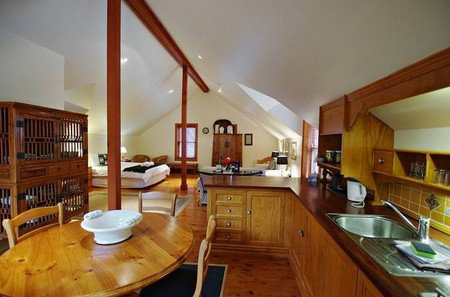 The Mews Studio Apartments - Accommodation in Surfers Paradise 1