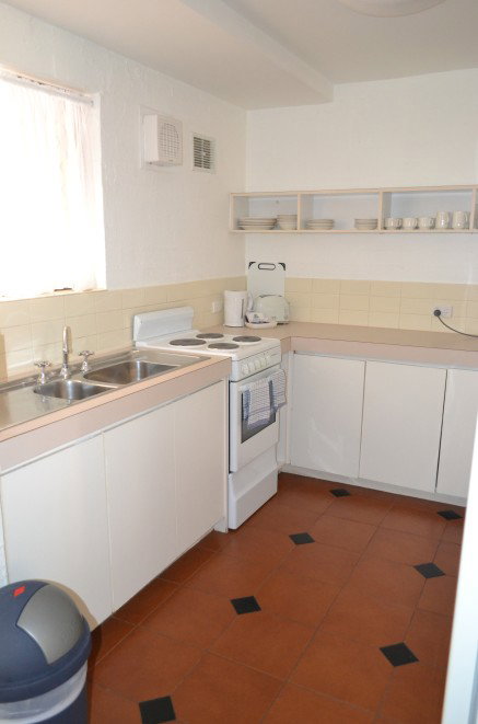 Cottesloe Beach Chalets - Accommodation in Surfers Paradise 6