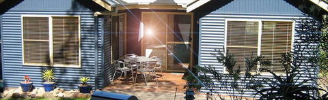 Bawley Point Bungalows - Accommodation in Surfers Paradise 6