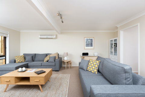 Casa Moana - Accommodation in Surfers Paradise 2