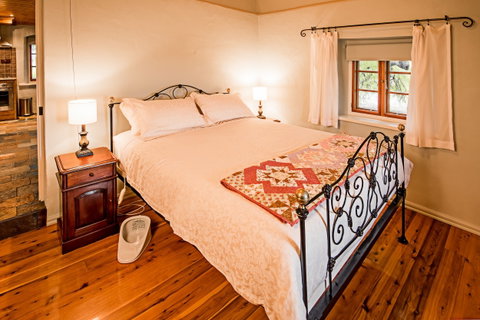 Lucy's House - Accommodation in Surfers Paradise 2