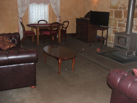 Mintaro Hideaway - Accommodation in Surfers Paradise 1