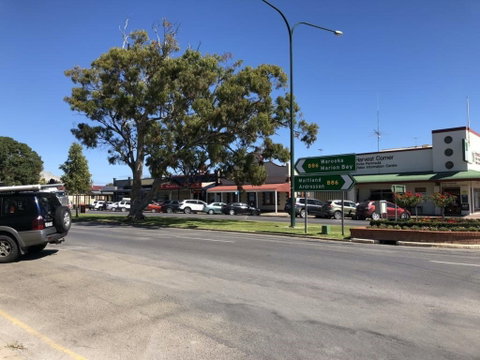 Minlaton Hotel - Accommodation in Surfers Paradise 1