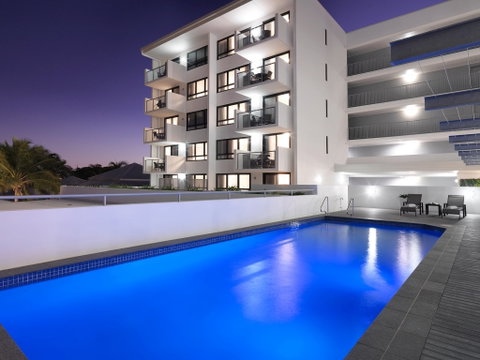 Oaks Mackay Carlyle Suites - Accommodation in Surfers Paradise 2