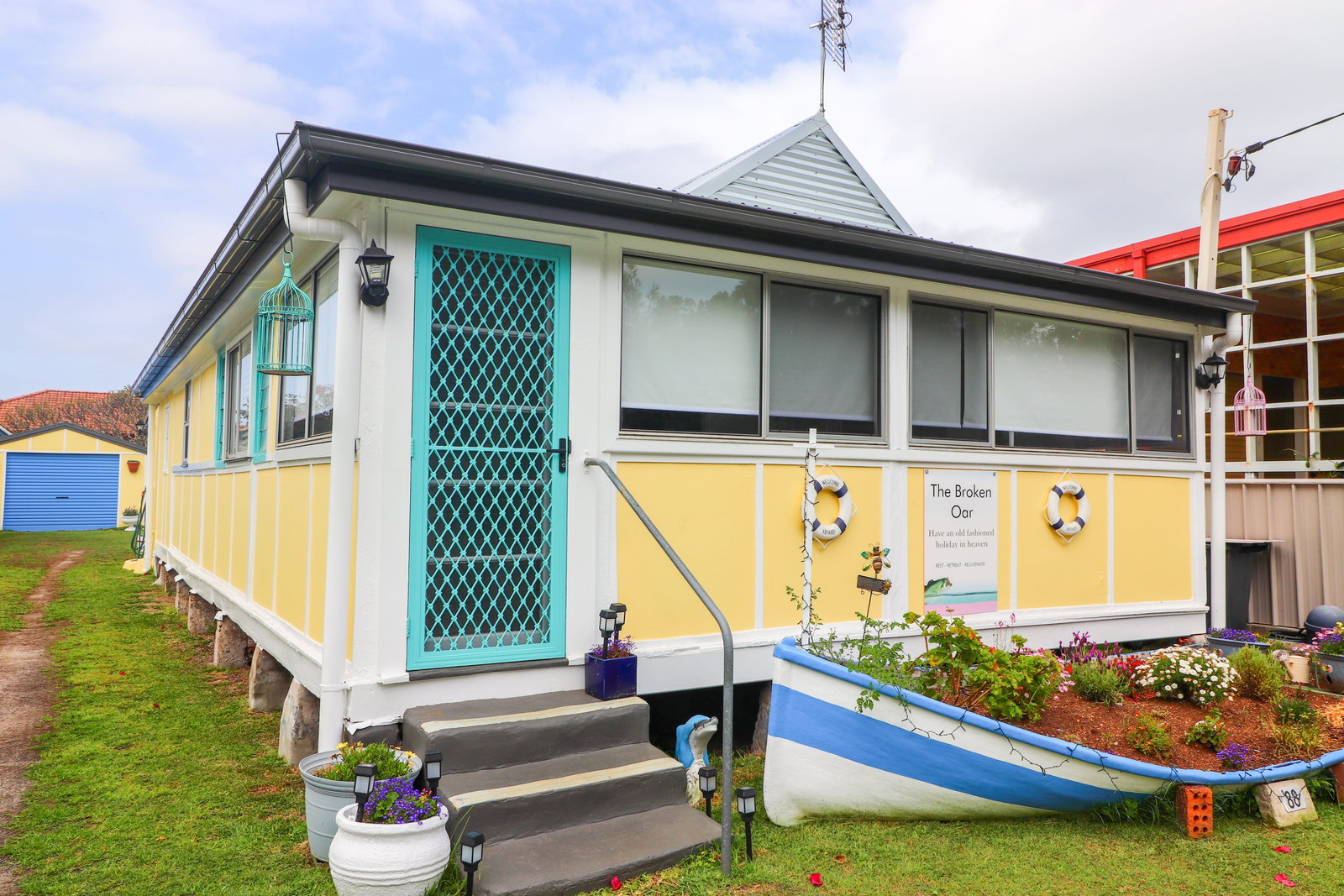 Pelican NSW Accommodation in Surfers Paradise