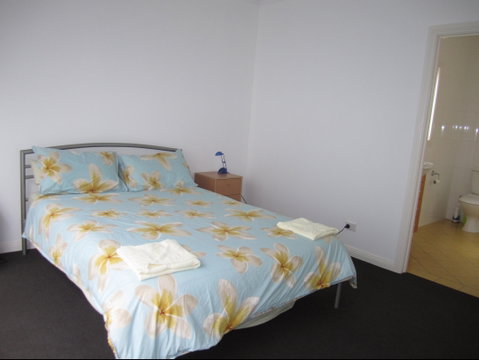 The Waterfront Starfish - Accommodation in Surfers Paradise 2