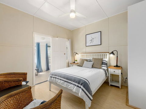 Tuckers Rocks Cottage - Accommodation in Surfers Paradise 2