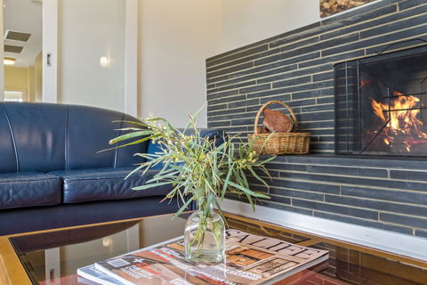 Barossa Idyll - Accommodation in Surfers Paradise 1