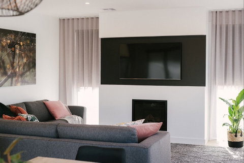Basq Stays - Accommodation in Surfers Paradise 0