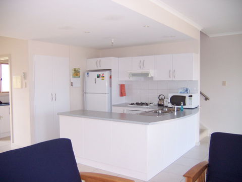 Christies Seahorse - Accommodation in Surfers Paradise 2