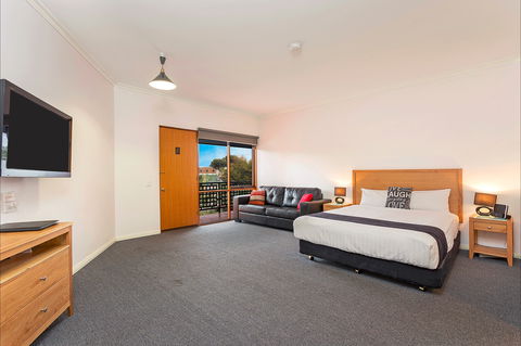 Comfort Inn Lady Augusta - Accommodation in Surfers Paradise 1