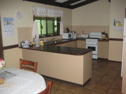Holiday Magic - Accommodation in Surfers Paradise 1
