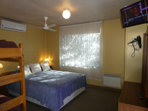 Kiewa View - Accommodation in Surfers Paradise 2