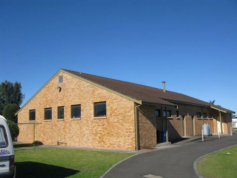 Lake Windemere Caravan Park - Accommodation in Surfers Paradise 2