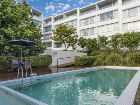 Oaks Nelson Bay Lure Suites - Accommodation in Surfers Paradise 1