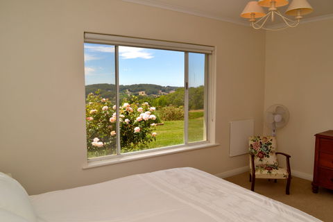 Pat And Ted's In The Piccadilly Valley - Accommodation in Surfers Paradise 2