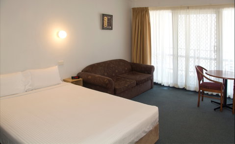 Port Aloha Motel - Accommodation in Surfers Paradise 0