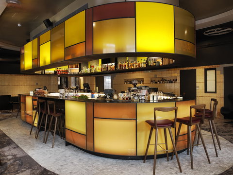 The Old Clare Hotel - Accommodation in Surfers Paradise 0