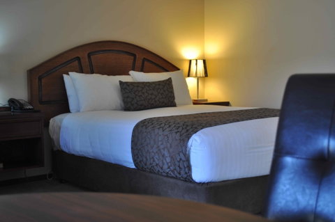 Bell Tower Inn - Accommodation in Surfers Paradise 2