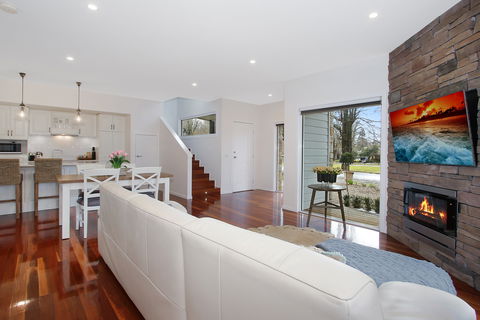 Beyond Bliss Guesthouse Two - Accommodation in Surfers Paradise 0