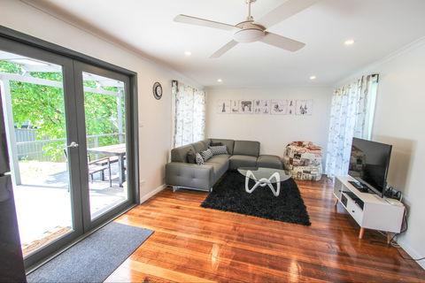 Bianconero - Accommodation in Surfers Paradise 0