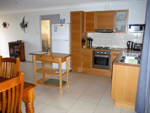 Bowsprit - Accommodation in Surfers Paradise 0