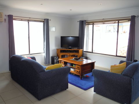 Bowsprit - Accommodation in Surfers Paradise 1
