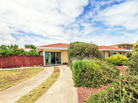 Century 21 SouthCoast: Sun And Sea - Accommodation in Surfers Paradise 1