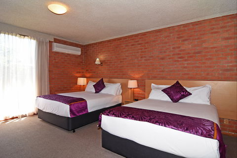 Comfort Inn Main Lead - Accommodation in Surfers Paradise 1