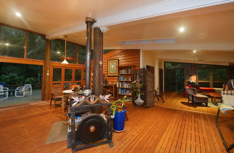 Cow Bay Homestay Bed And Breakfast - Accommodation in Surfers Paradise 1