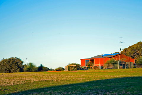 Eleanor River Homestead - Accommodation in Surfers Paradise 0