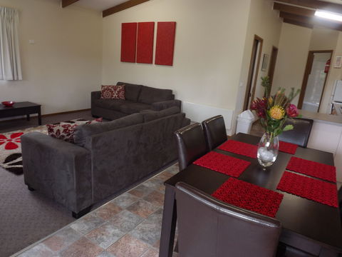 High Country Holiday Park - Accommodation in Surfers Paradise 1
