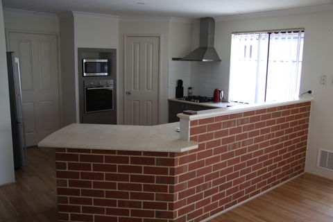 Mandurah Golf Links Retreat - Accommodation in Surfers Paradise 1