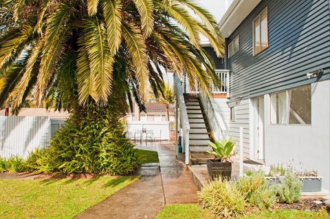 Middle Sea - Accommodation in Surfers Paradise 1