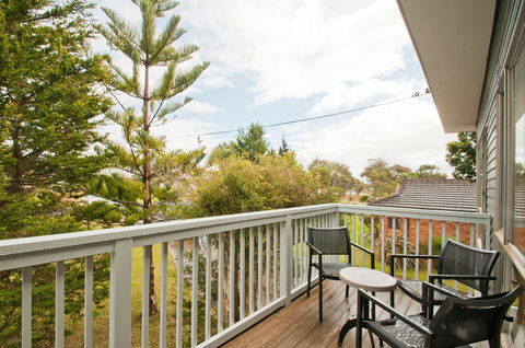 Middle Sea - Accommodation in Surfers Paradise 2