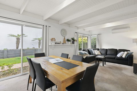 Mysa Anglesea - Accommodation in Surfers Paradise 1